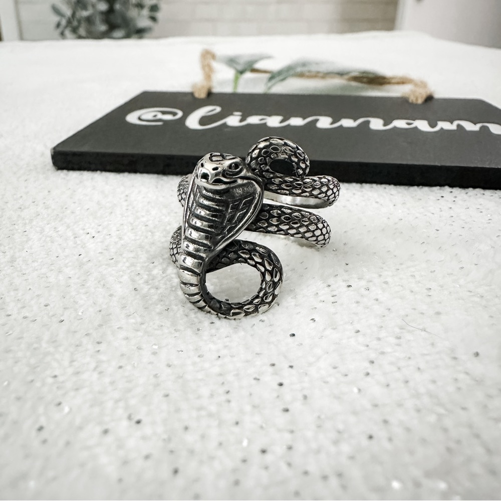 RICHSTEEL Cobra Snake Ring Size 11 - Picture 2 of 8